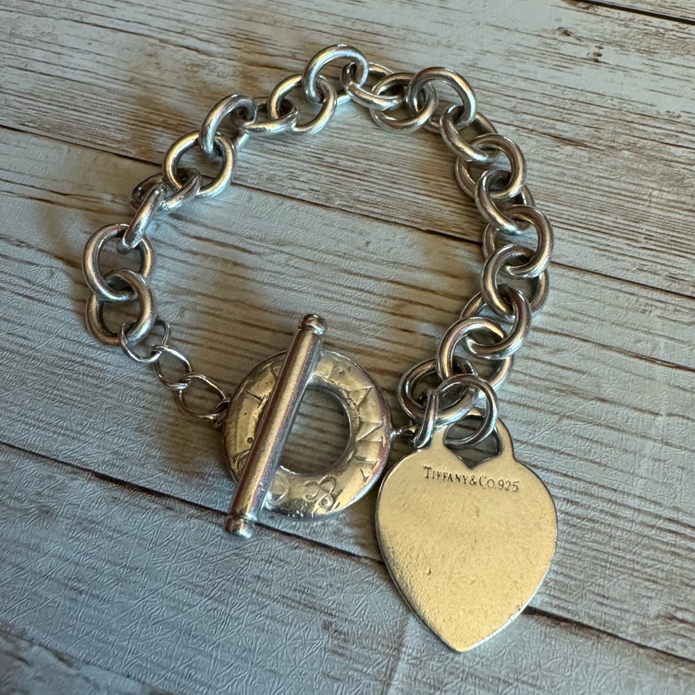 Tiffany & Co. 925 Sterling Silver Blank Heart Toggle Bracelet